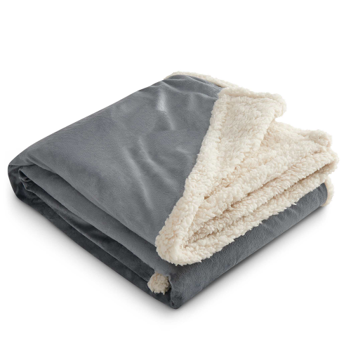 Field & Co.® Cambridge Oversized Sherpa Blanket Field & Co.® Cambridge Oversized Sherpa Blanket
